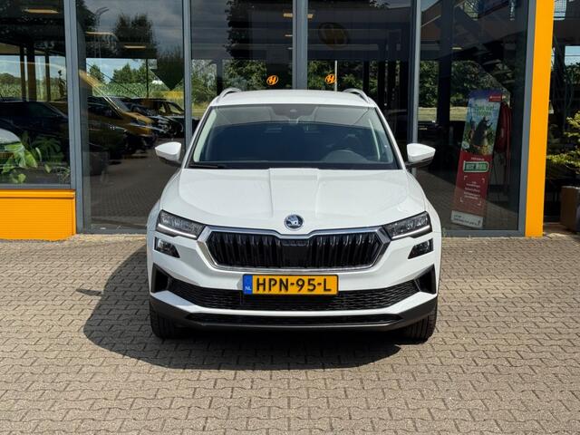 Skoda Karoq 1.5 TSI Act Business Edition - camera - adaptive cruise