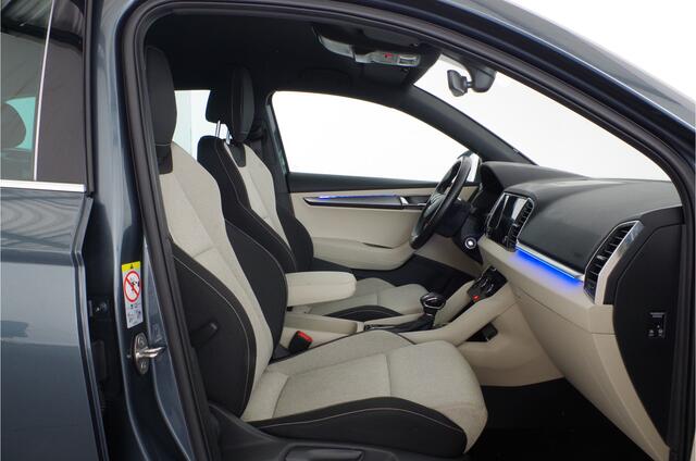 Skoda Karoq 1.5 TSI ACT Business Edition Plus 150pk > Trekhaak/Camera/Adaptive cruise control