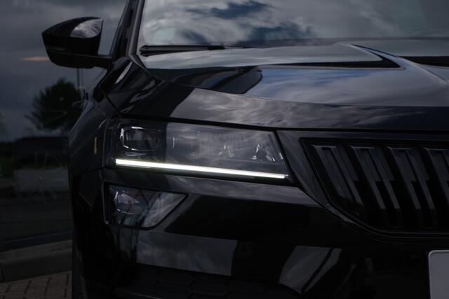 Skoda Karoq 1.5 TSI ACT Sportline 150 PK Automaat BNS, Trekhaak, Keyless, Winterpakket, Camera