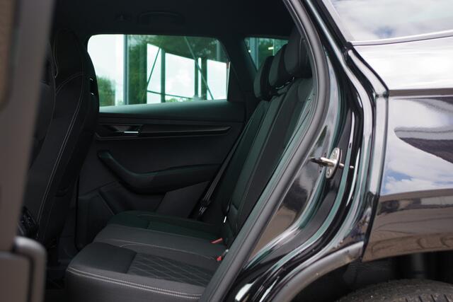 Skoda Karoq 1.5 TSI ACT Sportline 150 PK Automaat BNS, Trekhaak, Keyless, Winterpakket, Camera