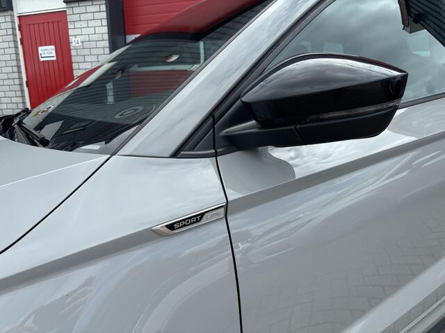 Skoda Karoq 1.5 TSI ACT Sportline Business AUTOMAAT / FULL LED / KEYLESS / STOELVERW / STUURVERW / CAMERA / NL-AUTO