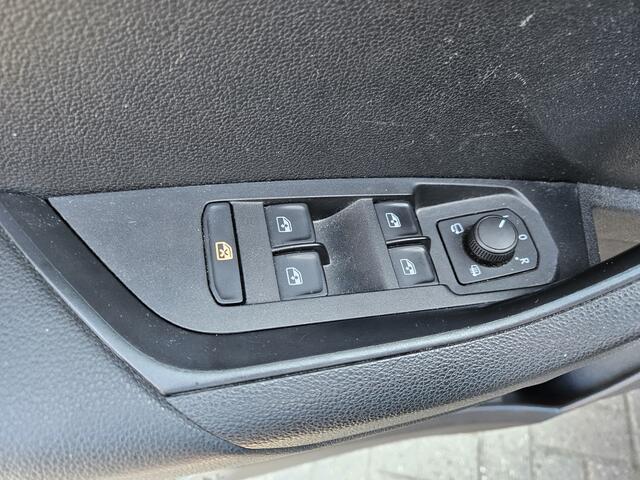 Skoda Karoq 1.0 TSI Ambition Business