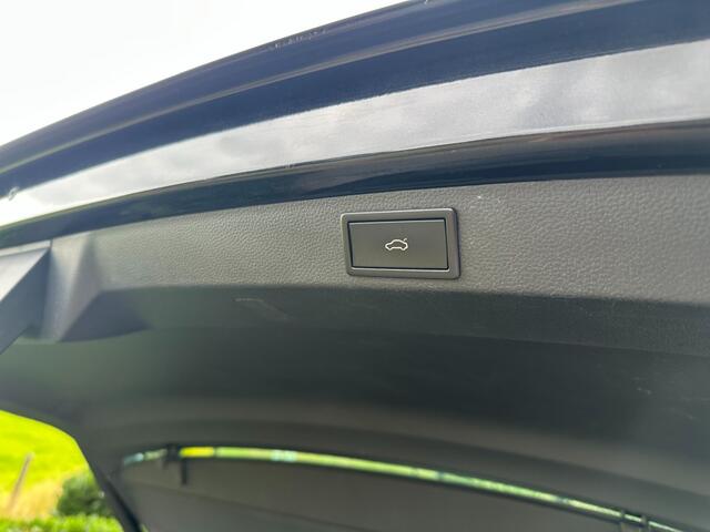 Skoda Karoq 1.0 TSI DSG7 Style Business Keyless / Carplay /Trekhaak