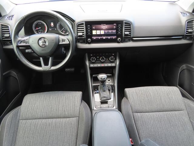 Skoda Karoq 1.5 TSI ACT Style DSG | stoelverwarming | full led | parkeersensoren voor + achter | DAB