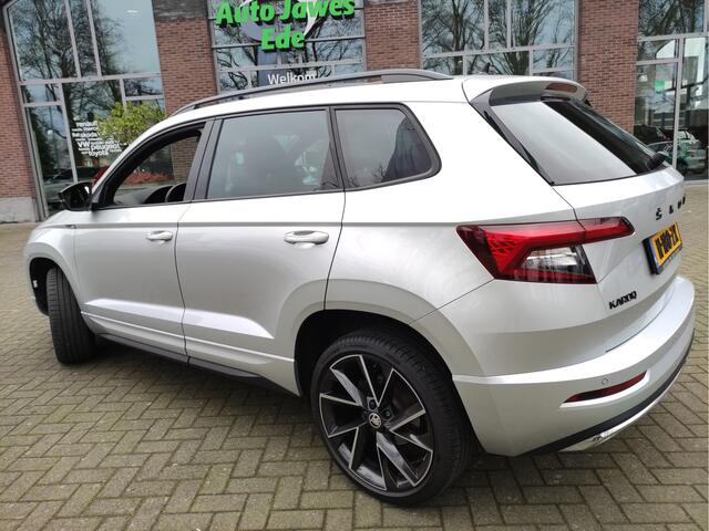 Skoda Karoq 1.5 TSI DSG ACT Sportline Business Leder - Adaptieve Cr.control - Blindspot detectie - Canton Audio - 19Inch LMV - NL auto