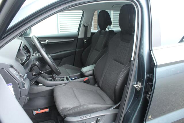 Skoda Karoq 1.5 TSI ACT 150pk Business Edition Plus NL-Auto NAP Clima Cruise Navi Camera Canton El. Klep 17"LMV