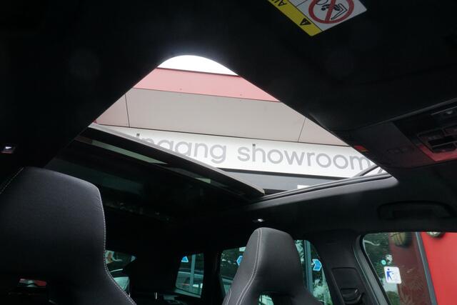 Skoda Karoq 1.5 TSI ACT Sportline Business | Automaat | Panoramadak | Virtual Cockpit | ACC | Black Optic | Origineel NL |