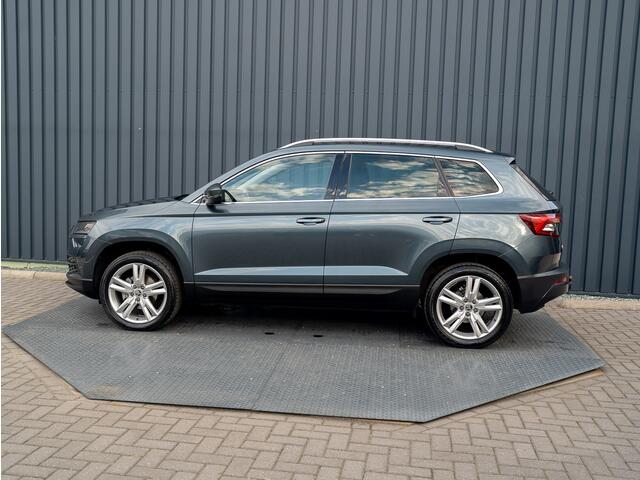 Skoda Karoq 1.0 TSI Business Edition Plus | Trekhaak wegkl. | Camera | Prijs Rijklaar!!