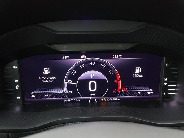 Skoda Karoq 1.5 TSI ACT Business Edition | 150 PK | Automaat | Climate control | Adaptive cruise control | Virtual cockpit | 19"LM velgen |