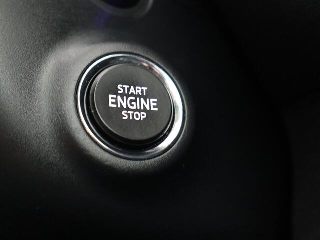 Skoda Karoq 1.0 TSI Business Edition | 110 PK | Trekhaak wegklapbaar | Achteruitrijcamera | LED verlichting |