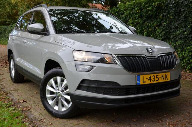 Skoda Karoq 1.5 TSI ACT Business Edition Automaat/Ecc/Pdc/Apple Carplay/Android Auto/lichtmetalen velgen