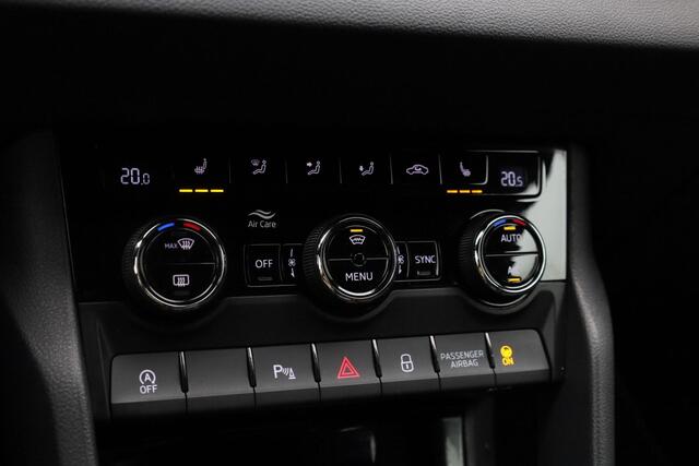 Skoda Karoq 1.5 TSI 150 pk DSG ACT Sportline Business | Achteruitrijcamera | Stoelverwarming | Navigatie