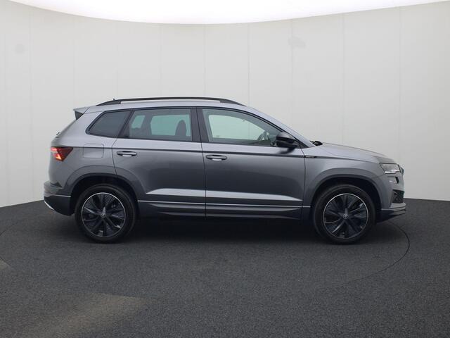 Skoda Karoq 1.5TSI/150PK ACT Sportline DSG · Navigatie · Trekhaak · Apple/Android Car Play · Camera · Garantie tot februari 2029 of 60000km.