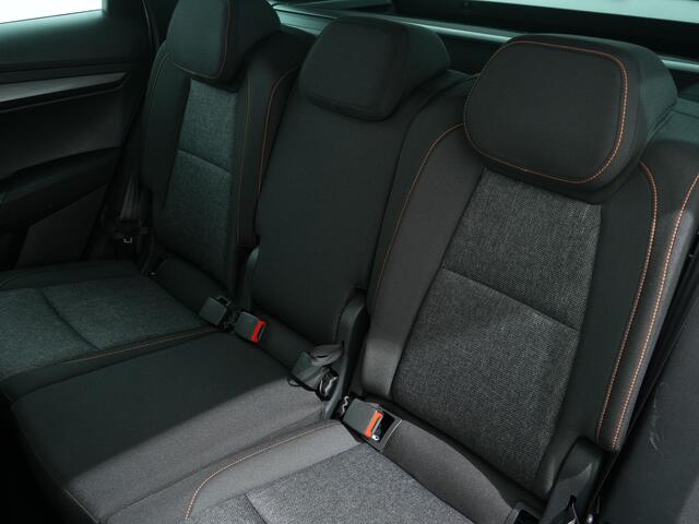 Skoda Karoq 1.5 TSI ACT 150PK STYLE DSG | Trekhaak | Navi |