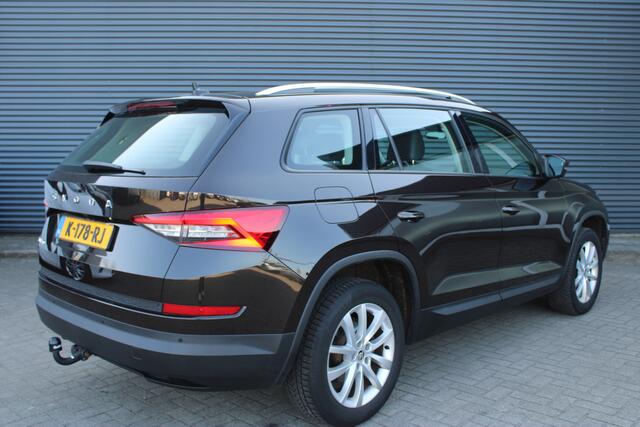 Skoda Kodiaq 1.5 TSI Business ED Trekhaak Full-Led Sportstoelen Navigatie Camera