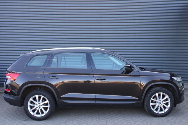 Skoda Kodiaq 1.5 TSI Business ED Trekhaak Full-Led Sportstoelen Navigatie Camera