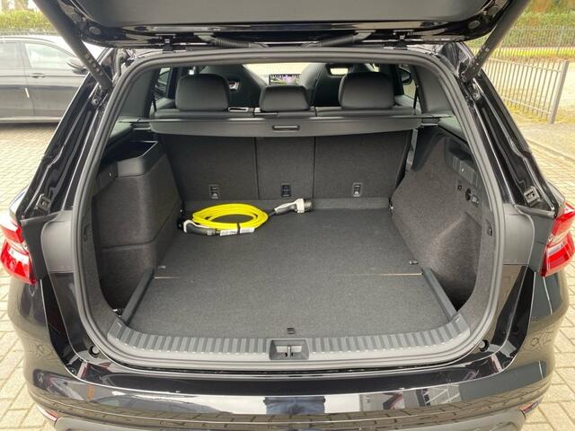 Skoda Kodiaq 1.5 TSI IV SPORTLINE PANO-DAK/TREKHAAK/LMW20''/MATRIX