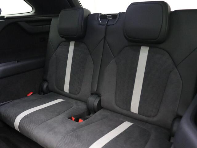 Skoda Kodiaq 1.5 TSI MHEV Sportline Business 7p 150PK DSG Matrix led, trekhaak, Canton sound, verwarmbare voorruit, panoramadak, elektrische voorstoelen, keyless, derde zitrij, 20" lichtmetaal