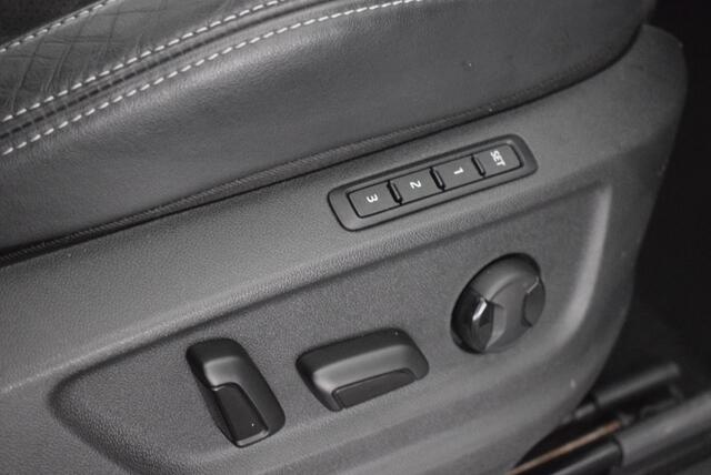 Skoda Kodiaq 2.0 TSI 190pk DSG 4x4 Sportline Business DCC Camera Canton Keyless Memory Panoramadak Virtual Cockpit Navigatie