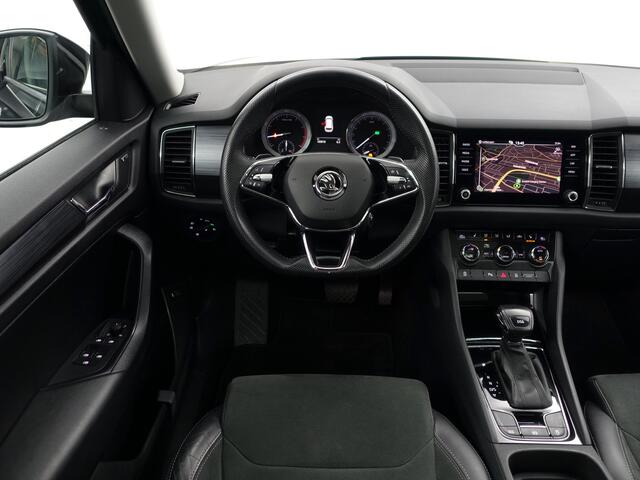 Skoda Kodiaq 1.5 TSI Sportline Business Aut- Panoramadak, Carplay, Android Auto, Canton Audio, Camera, Keyless