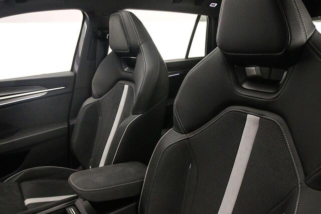 Skoda Kodiaq Sportline Business 1.5 TSI PHEV 204pk DSG Automaat Trekhaak, Panoramadak, 360 camera, Head up display, Adaptive cruise control, Achteruitrijcamera, Elektrische achterklep