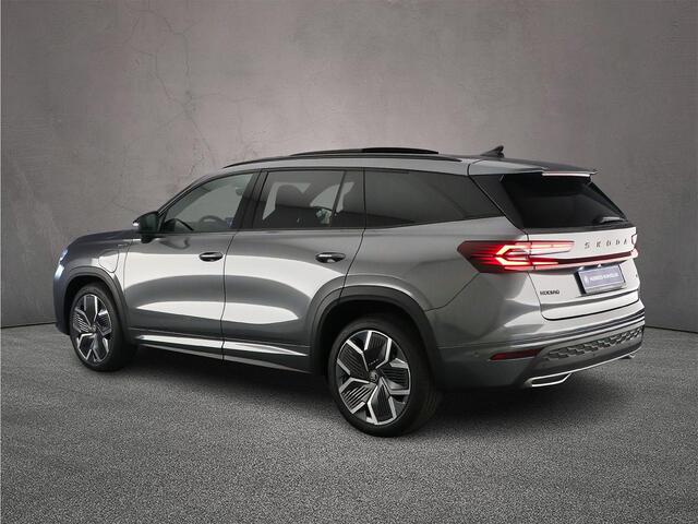 Skoda Kodiaq Sportline Business 1.5 TSI PHEV 204pk DSG Automaat Trekhaak, Panoramadak, 360 camera, Head up display, Adaptive cruise control, Achteruitrijcamera, Elektrische achterklep