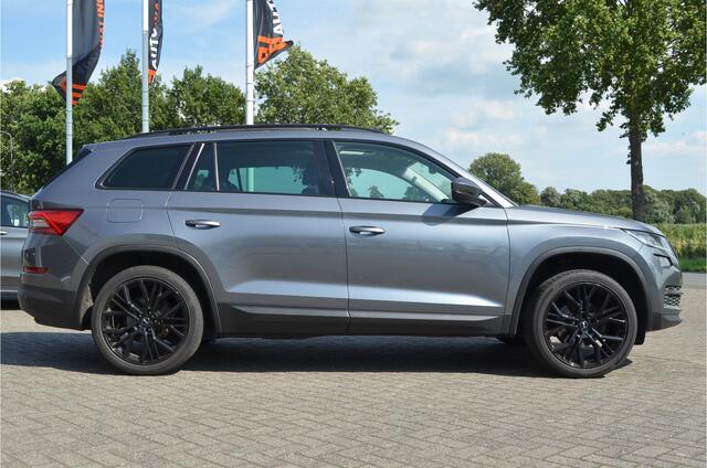 Skoda Kodiaq 1.5 TSI Business Pano | Trekhaak elektr | Leer / Alcantara | CANTON | a.Camera | Carplay | DAB | Stoelverwarming