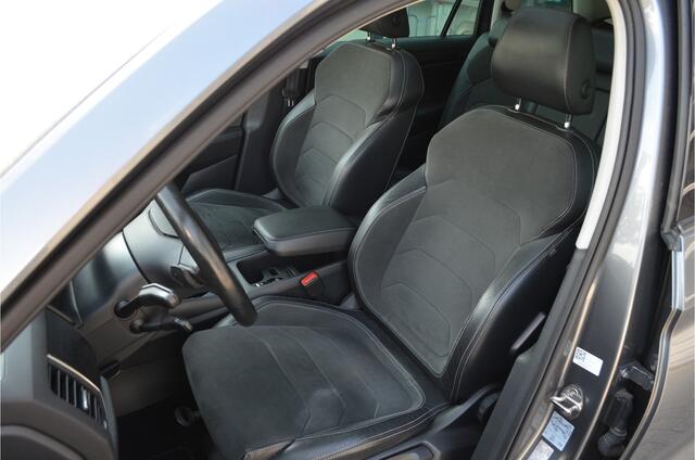 Skoda Kodiaq 1.5 TSI Business Pano | Trekhaak elektr | Leer / Alcantara | CANTON | a.Camera | Carplay | DAB | Stoelverwarming