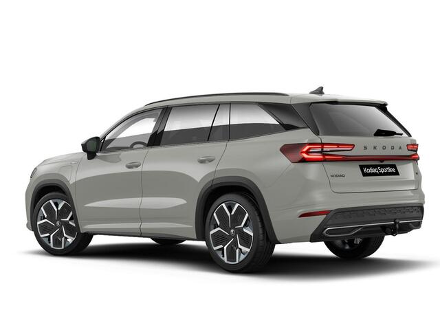 Skoda Kodiaq Sportline Business 1.5 TSI PHEV 150 kW | Panorama Dak | Familie Pakket | 20" Lichtmetalen Velgen | Wegklapbare Trekhaak | HUD | Winter Pakket | Comfort pakket