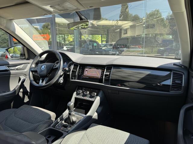 Skoda Kodiaq 1.5 TSI Style 150 pK | Camera | Stoelverwarming | Bestuurdersstoel elektrisch verstelbaar |