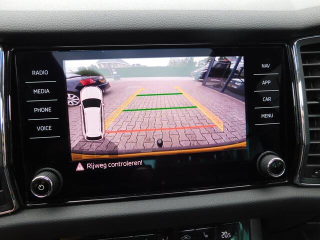 Skoda Kodiaq 1.5 TSI Limited Business Edition, Pano, Trekhaak