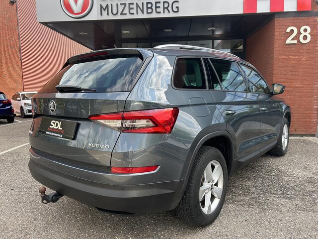 Skoda Kodiaq 1.4 TSI ACT Style // FULL LED // NAVI + CARPLAY // PDC V+A // CRUISE // ELEK. TREKHAAK!!