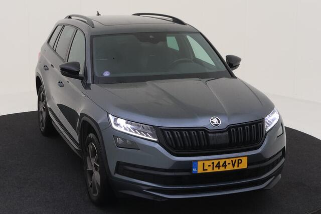 Skoda Kodiaq 1.5 TSI Sportline Business 7p. / AUTOMAAT/ PANO/ ELEK. TREKHAAK/ CAMERA/ PARK. SENSOREN/ MEMORY SEATS/ LED/ VIRTUAL COCKPIT/ STOELVERWARM./ SMARTLINK/ NAVI/ CLIMA/ 19" LMV