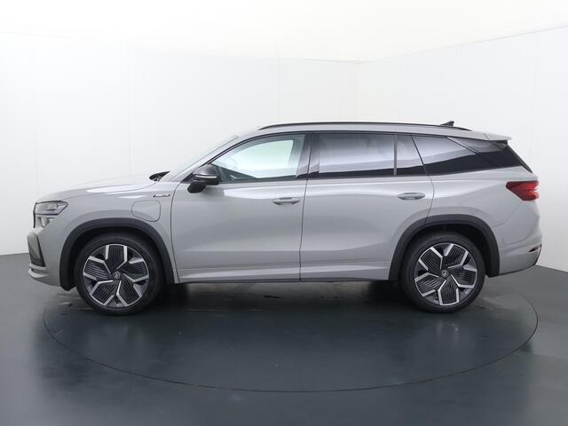 Skoda Kodiaq Sportline Business 1.5 TSI PHEV 204 PK GRATIS E-BIKE | Trekhaak | Panorama dak | 20" lichtmetalen velgen |