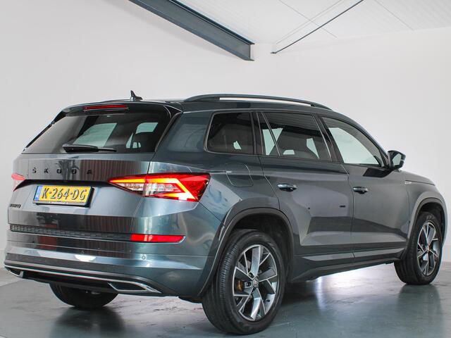 Skoda Kodiaq 1.5 TSI Sportline Business, 7-Persoons, LED, Sportstoelen, Memory, ACC, Virtual, Apple CarPlay/Android Auto, Camera