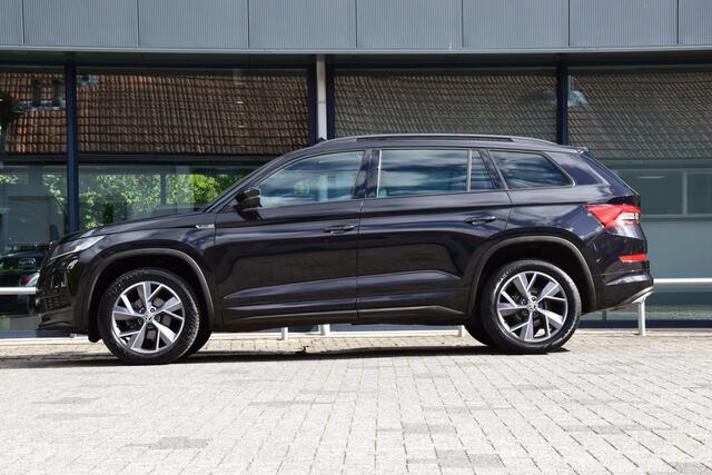 Skoda Kodiaq 1.5 TSI 150PK Sportline Business DSG Automaat | Orgineel NL | BOVAG Garantie | Trekhaak | Virtual Cockpit | 19'' Velgen | Camera | Full LED | Stoel&Stuurverwarming | Pano-Dak |