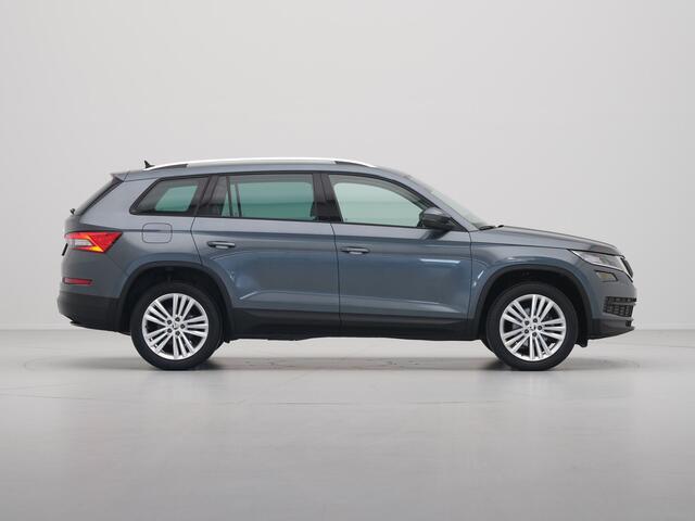 Skoda Kodiaq 1.5 TSI 150pk DSG Business Edition Canton Sound Navigatie Sideassist Stoelverwarming Carplay Acc Pdc 244
