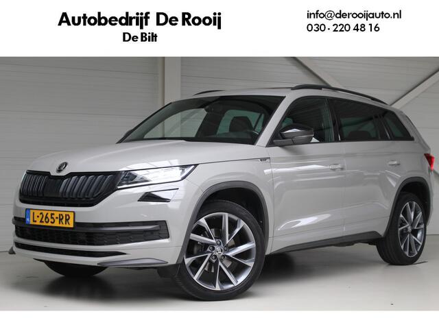 Skoda Kodiaq 1.5 TSI Sportline Business Leder | Panoramadak | Trekhaak | Camera | 20" Vega Velgen