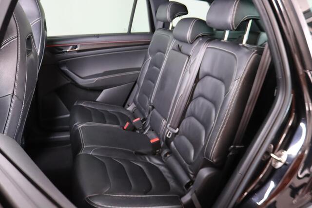 Skoda Kodiaq 1.5 TSI Sportline Business 7-Persoons, Trekhaak draaibaar, Canton, Camera, ACC, Apple CarPlay/Android Auto,