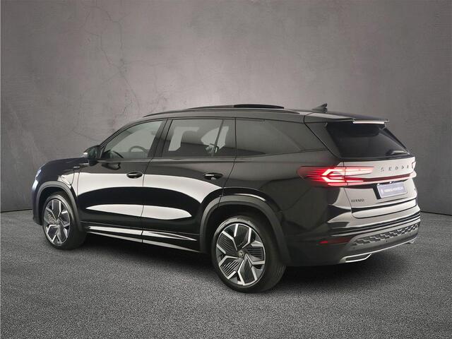 Skoda Kodiaq Sportline Business 1.5 TSI PHEV 204pk DSG Automaat Trekhaak, Panoramadak, Verwarmde voorruit, LED matrix koplampen, Adaptive cruise control, Achteruitrijcamera