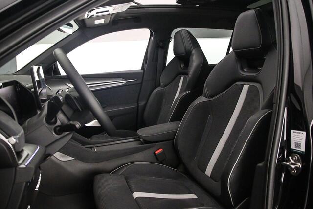 Skoda Kodiaq Sportline Business 1.5 TSI PHEV 204pk DSG Automaat Trekhaak, Panoramadak, Verwarmde voorruit, LED matrix koplampen, Adaptive cruise control, Achteruitrijcamera