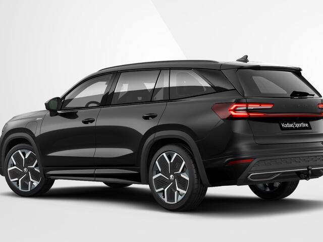 Skoda Kodiaq Sportline Business 1.5 TSI PHEV 150 kW / 204 PK SU V | 20'' Lichtmetalen Velgen | Panorama dak | 4000,- inruilvoordeel!!