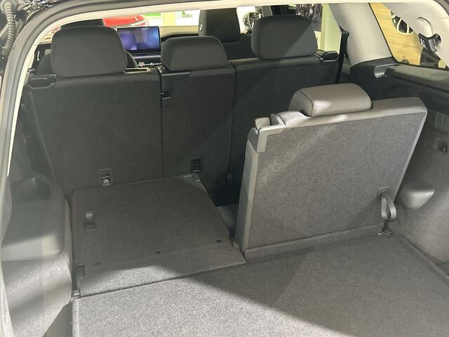 Skoda Kodiaq Business Edition 1.5 TSI m-HEV 110 kW / 150 PK SUV | 7 - Zits | Panorama dak | 4000,- inruilvoordeel