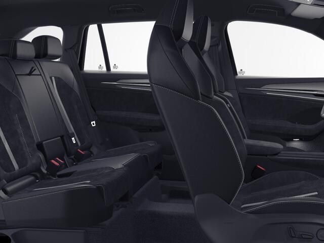 Skoda Kodiaq Sportline Business 1.5 TSI PHEV 150 kW / 204 PK SU V | Trekhaak weg klapbaar | 19'' Lichtmetalen Velgen | 4000,- inruilvoordeel!!