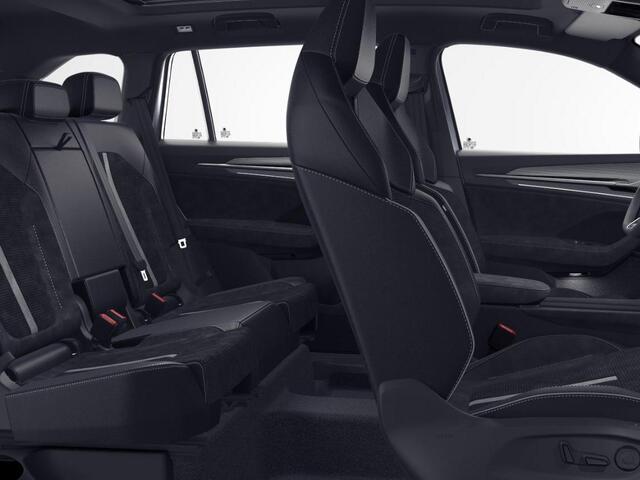 Skoda Kodiaq Sportline Business 1.5 TSI PHEV 204PK | Trekhaak | 360 camera | Panoramadak | Head-up display | Canton audio