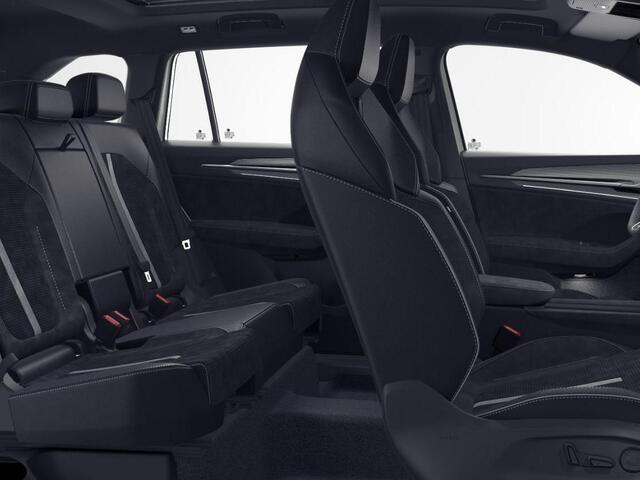 Skoda Kodiaq Sportline Business 1.5 TSI PHEV 204PK | Trekhaak | Panoramadak | Head-up display | 360 camera