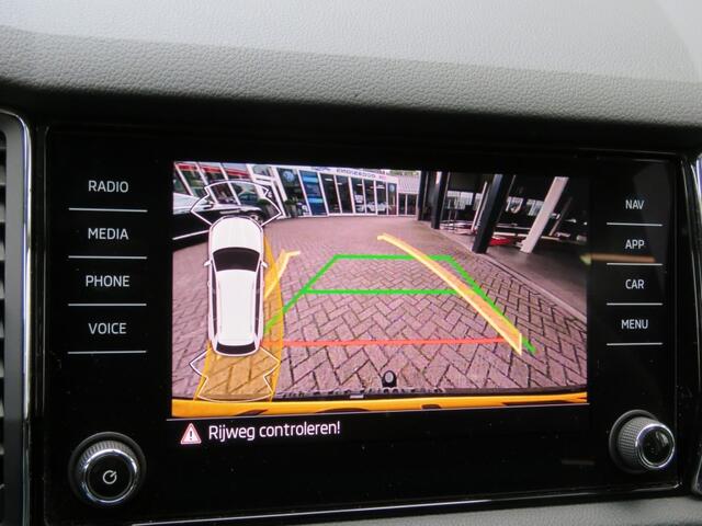 Skoda Kodiaq 1.5 TSI 150pk DSG-aut. BUSINESS ED. / Trekhaak / Half leder / Canton / BOVAG garantie