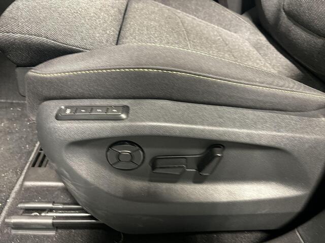 Skoda Kodiaq 1.5 TSI 150pk DSG MHEV Business Edition 7p. · Apple/Android Car Play · Camera · Elek. Trekhaak · Elek. Achterklep · Elek. Bestuurdersstoel · 19'' Inch · Garantie t/m 13-07-2029 of 100.000km