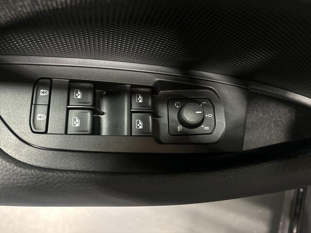 Skoda Kodiaq 1.5 TSI 150pk DSG MHEV Business Edition 7p. · Apple/Android Car Play · Camera · Elek. Trekhaak · Elek. Achterklep · Elek. Bestuurdersstoel · 19'' Inch · Garantie t/m 13-07-2029 of 100.000km