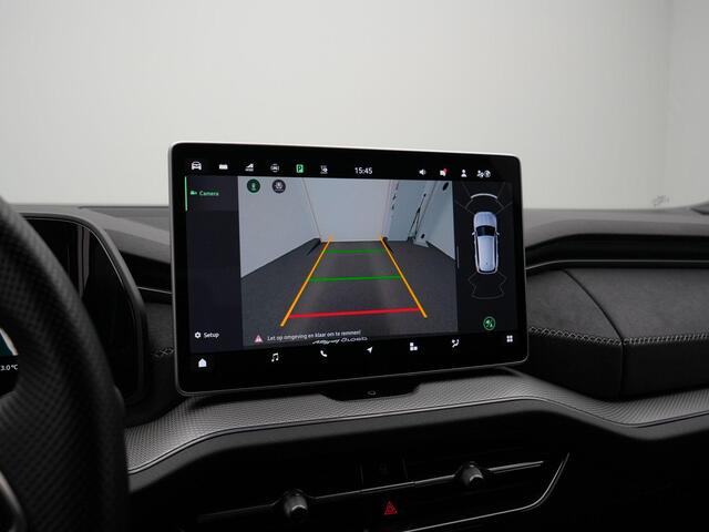 Skoda Kodiaq 1.5 TSI 204 pk DSG Sportline Business | Adaptief onderstel | Matrix LED | Geheugenstoel | Achteruitrijcamera | Leder/alcantara | Stoelverwarming | 20 inch